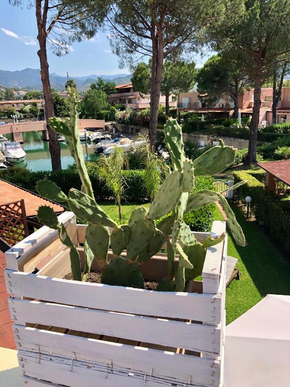 Casa FiLu’ a Portorosa Baia dei Delfini - Housity