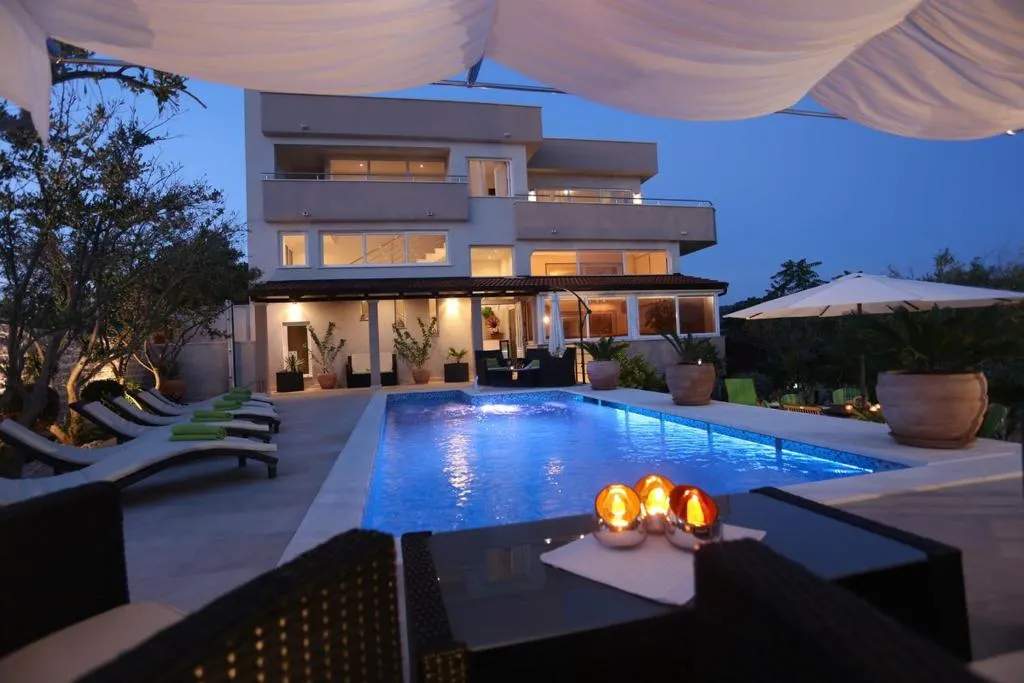 Villa Di, Centola, Croatia