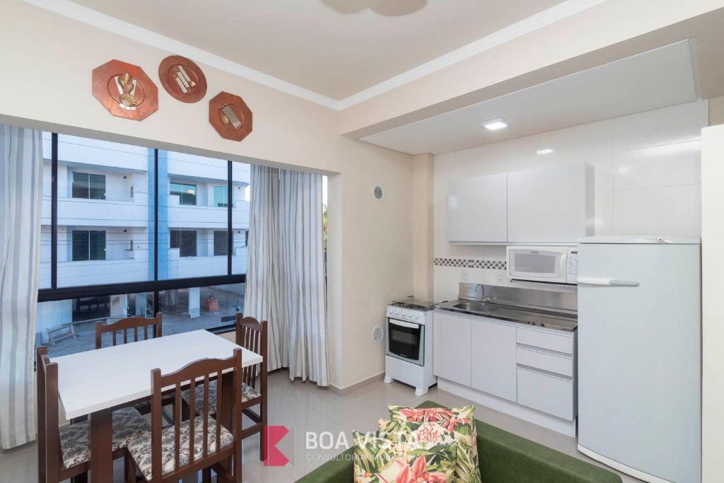  Aluguel de Apartamento Duplex 10 para 5 pessoas em Bombas