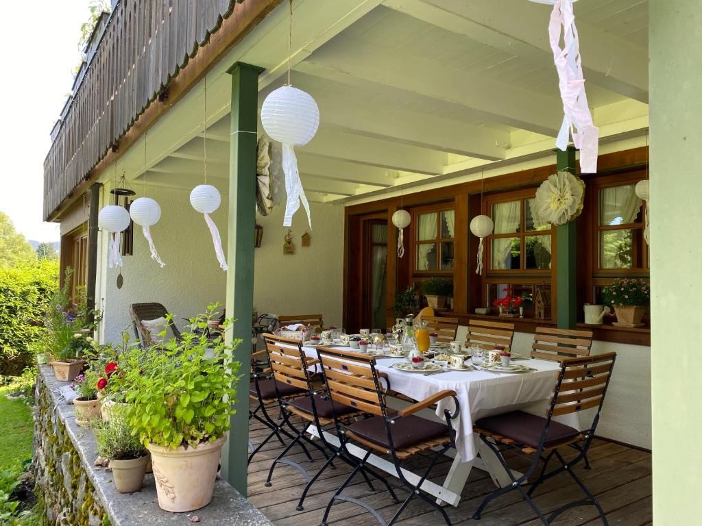 Fotografie z fotogalerie ubytování Hollhouse - Bed & Breakfast v destinaci Hinterzarten