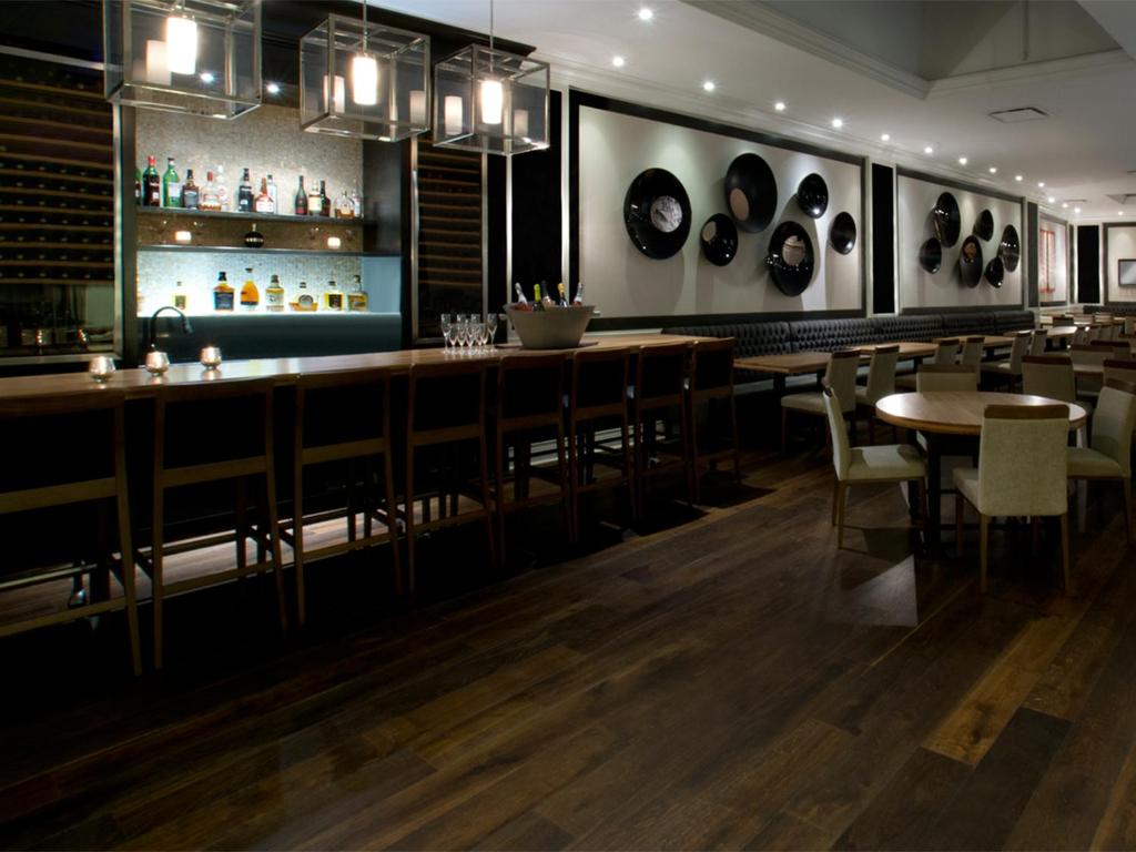 Hotel Manoir Victoria - Resim 16