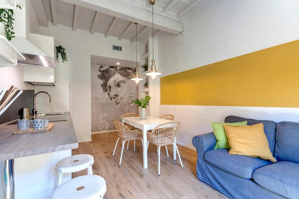 Ricasoli Apartment by Mamo Florence