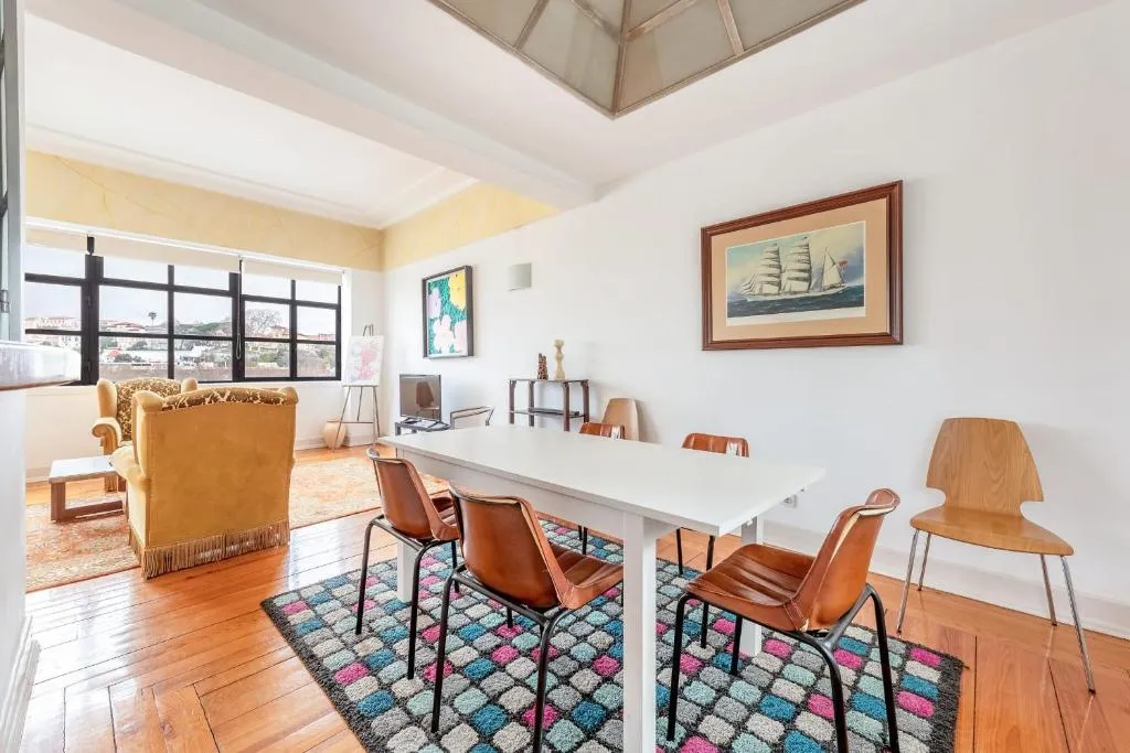 Wonderful 4BR Flat near Liberdade Avenue, Lisabona, Portugalia