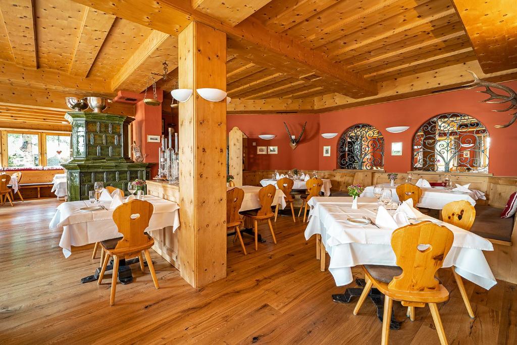 Restaurace v ubytování Hotel Saluver