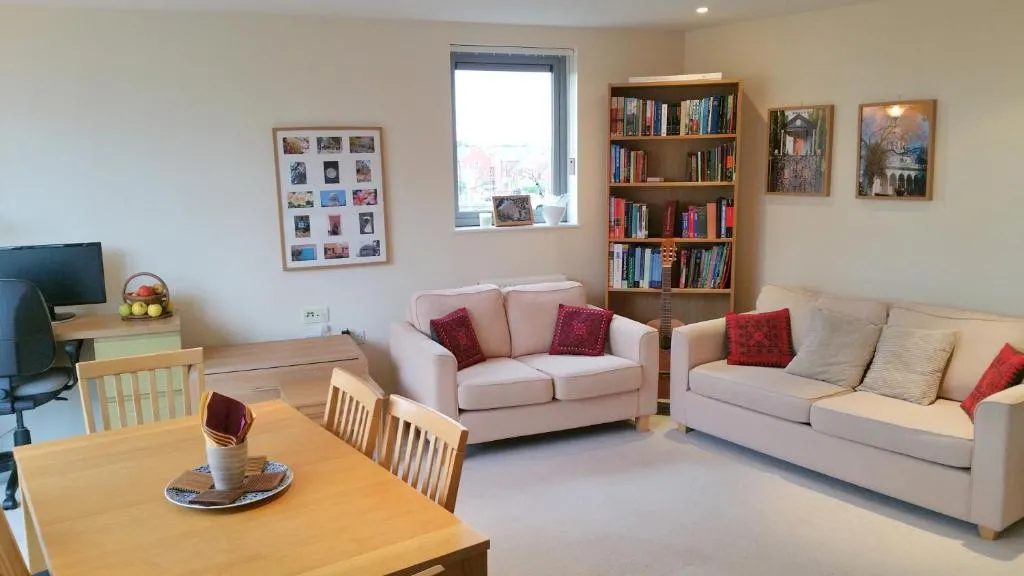 Central Station Apartment by Paymán Club, Cambourne, United Kingdom
