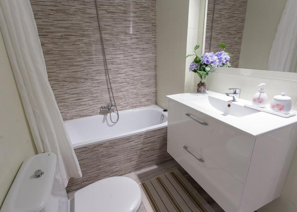 Kúpeľňa v ubytovaní Apartamentos Stil Mar Anna - L'Escala Stil Mar