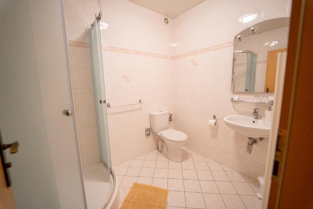 Koupelna v ubytování Park Hotel Čingov