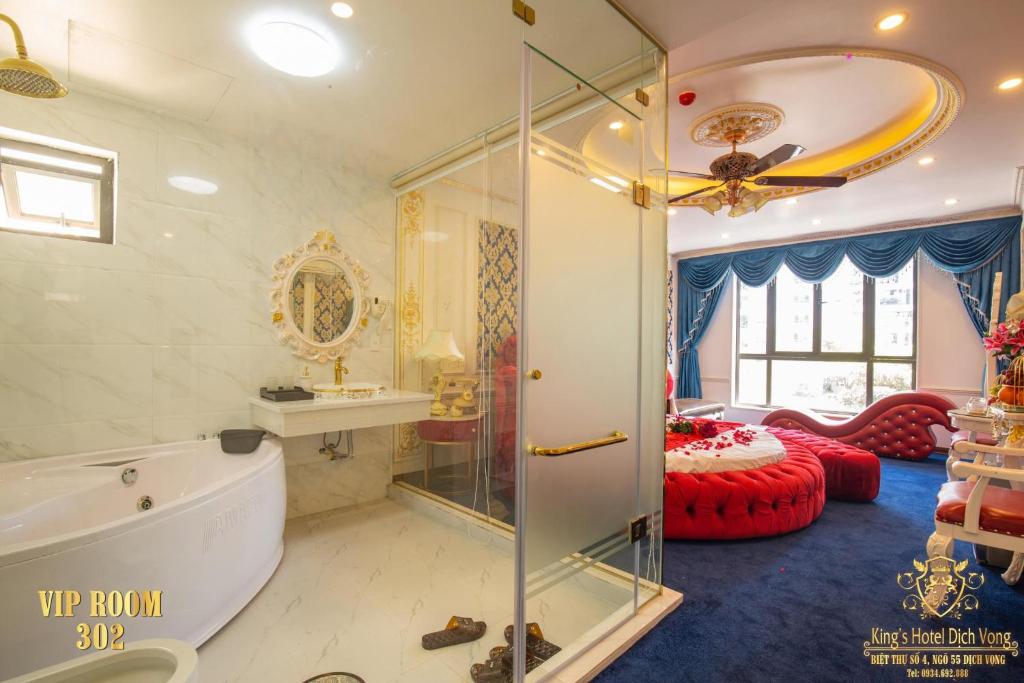 Koupelna v ubytování King's Hotel Dịch Vọng