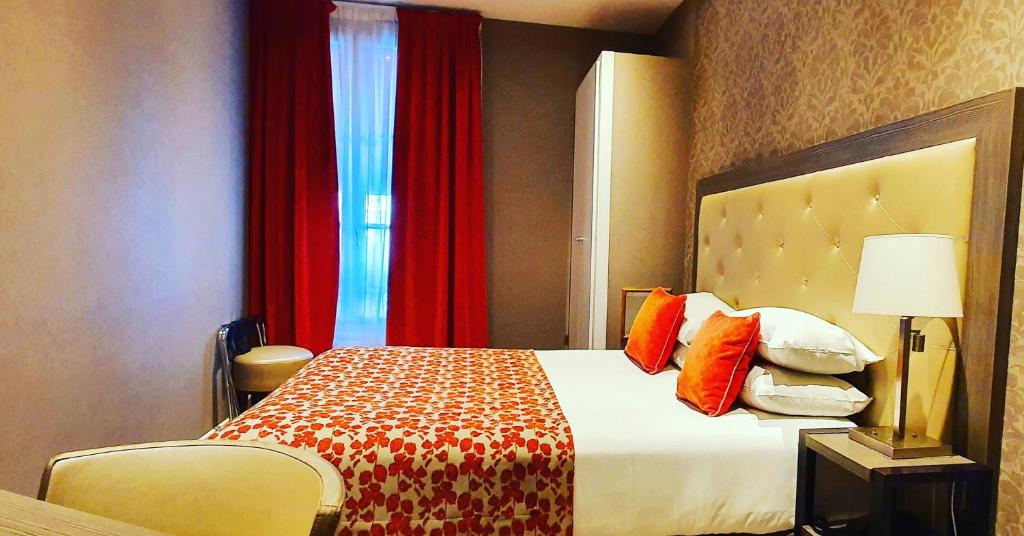 Eiffel Kennedy - Resim 14