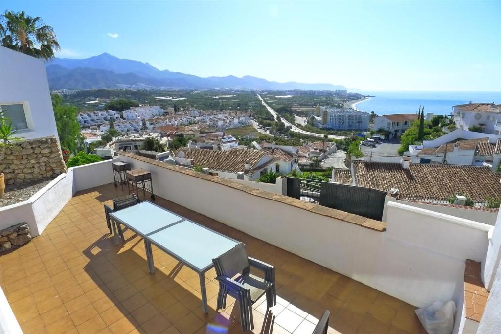 Villa opp beach Nerja, Costa del Sol. Sleeps 12+, Spain ...