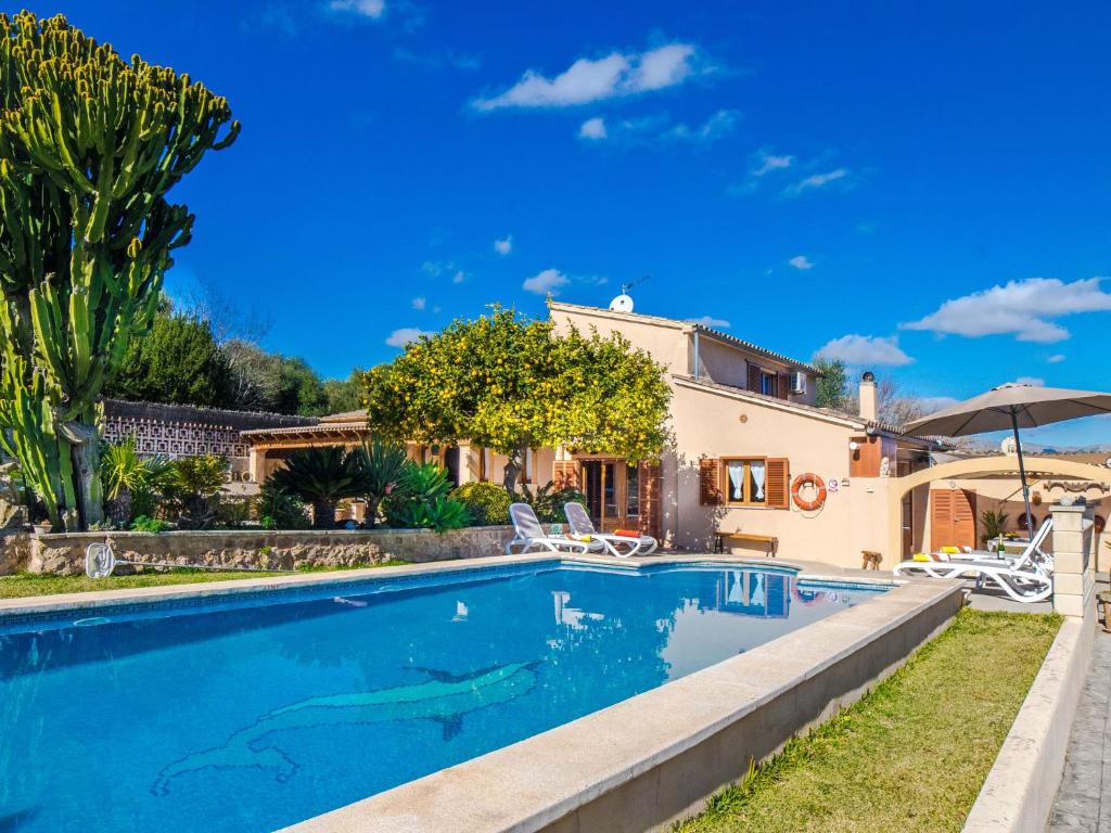 Bazén v ubytování Holiday Home Ca Na Guerrera by Interhome nebo v jeho okolí