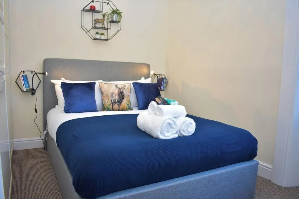 Charming 1 bed with easy city access, Edinburgh, United Kingdom