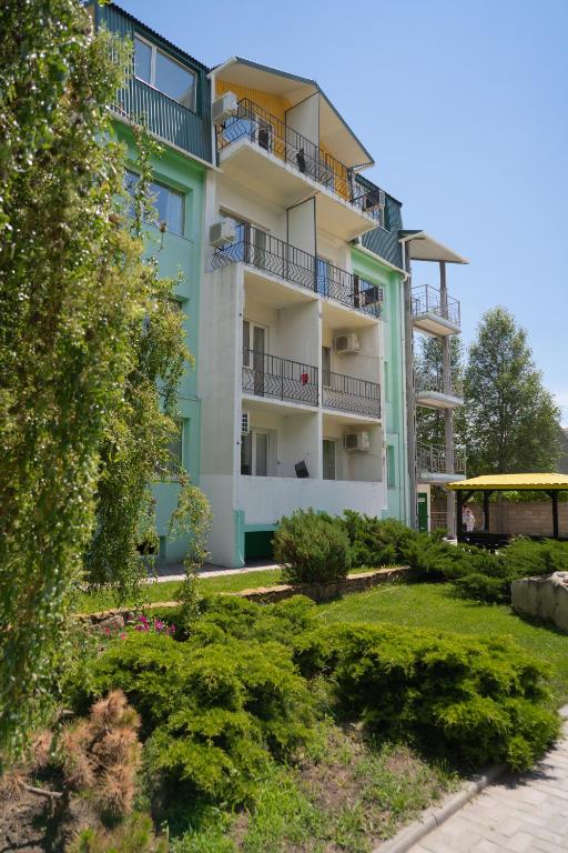 Budova, kde se hotel nachází