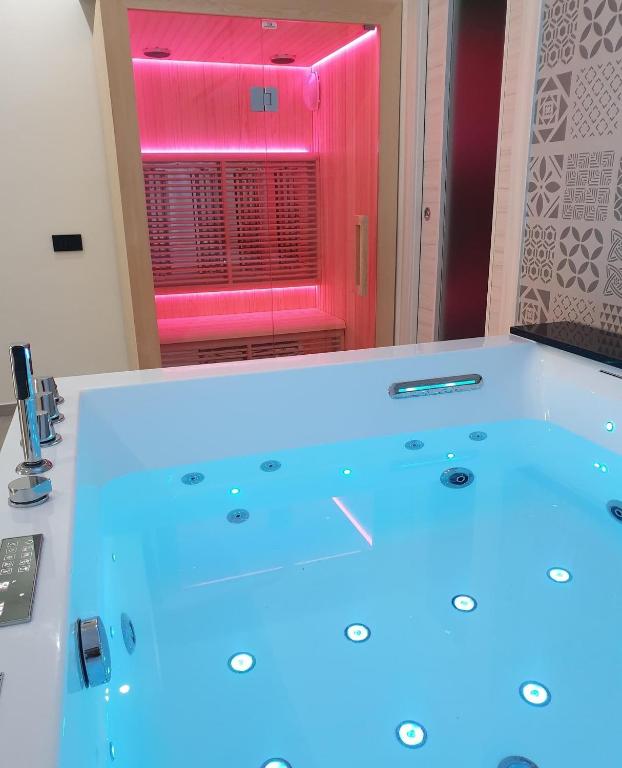 Pandora City spa