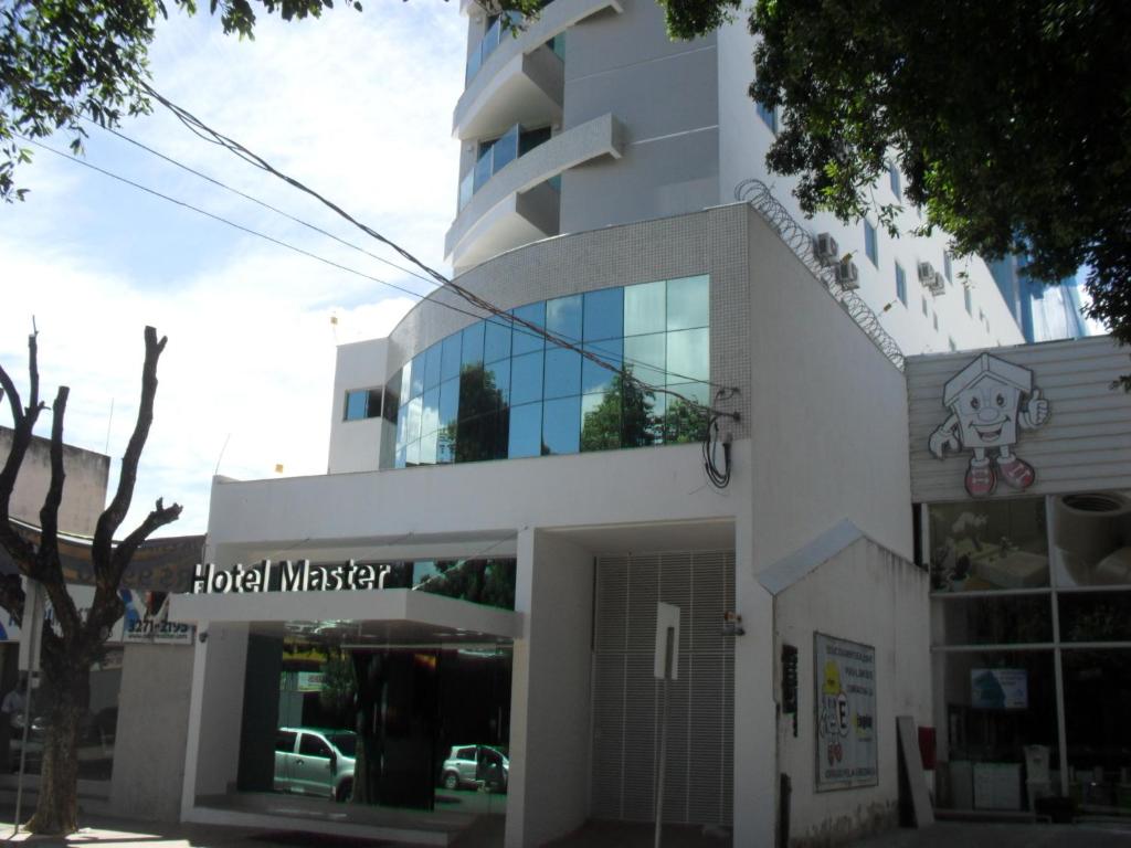  Hotel Master