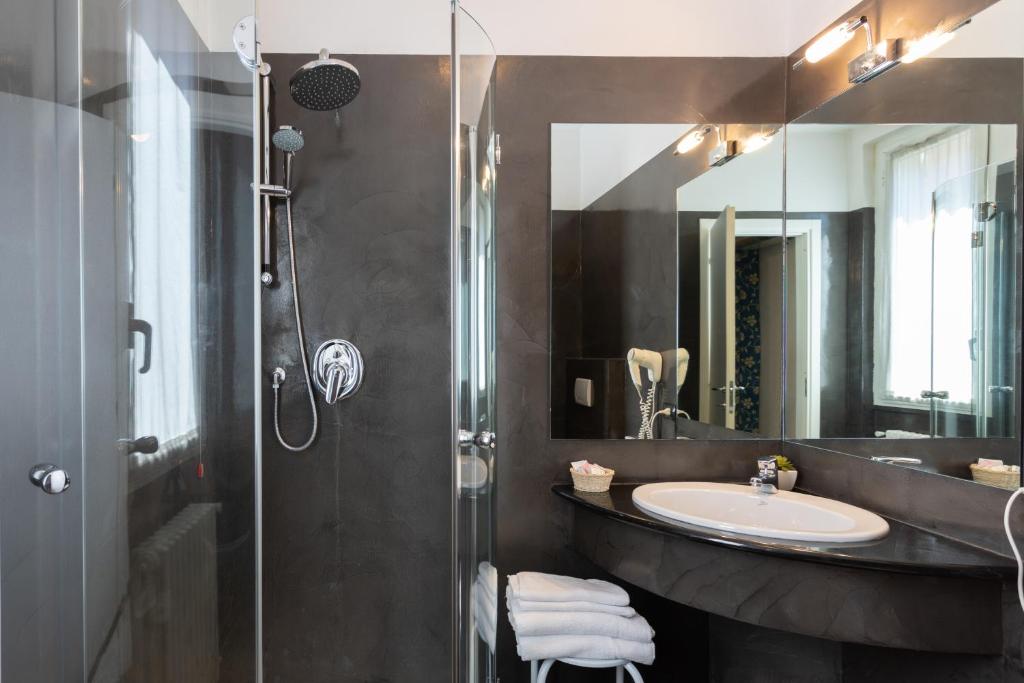 Koupelna v ubytování Hotel Dei Tigli
