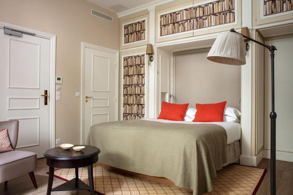 Hôtel Serotel Lutèce - Resim 10