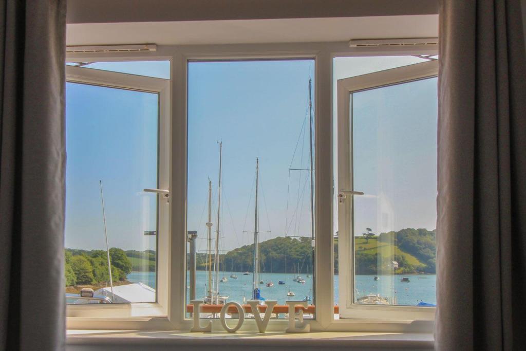 Gallery image of Polmaro in Saint Mawes