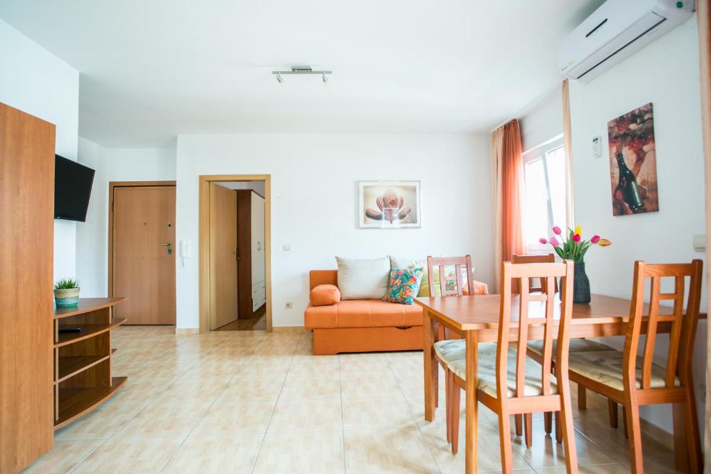 Gallery image of Apartments Bili in Trogir