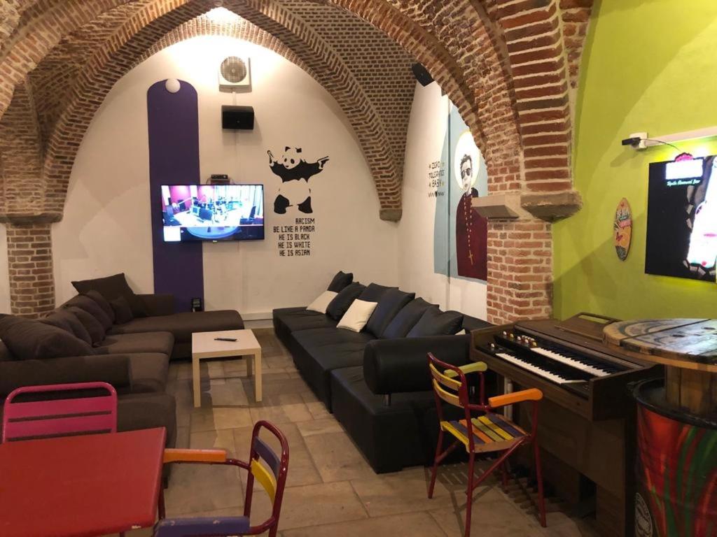 Istumisnurk majutusasutuses Antwerp City Hostel