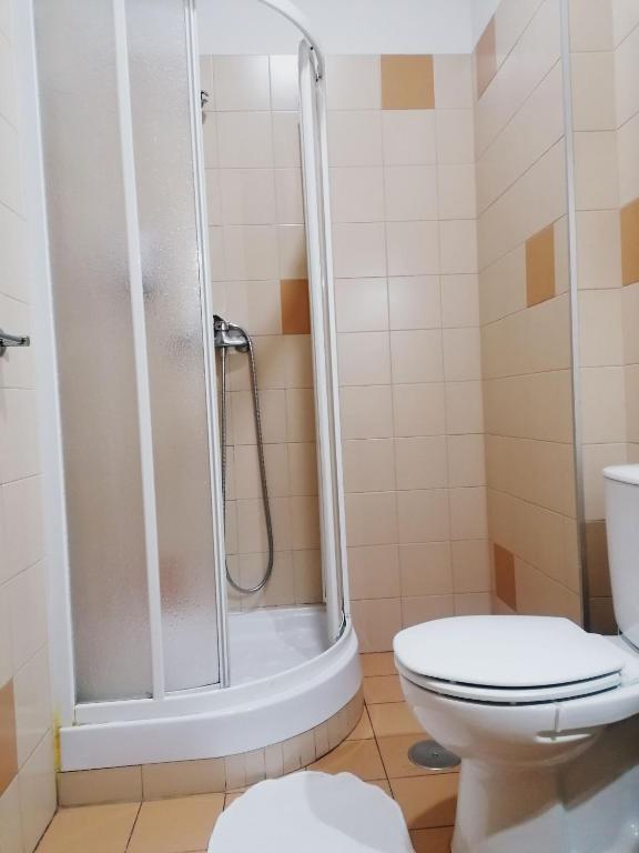 4-As center apartments - 16