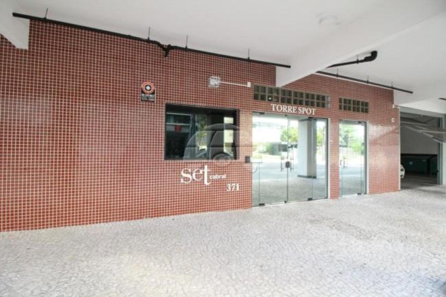  Apartamento no Cabral em Curitiba