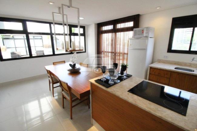  Apartamento no Cabral em Curitiba