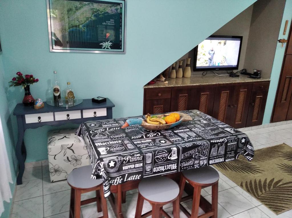  Apartamento em maranduba com ar condicionado