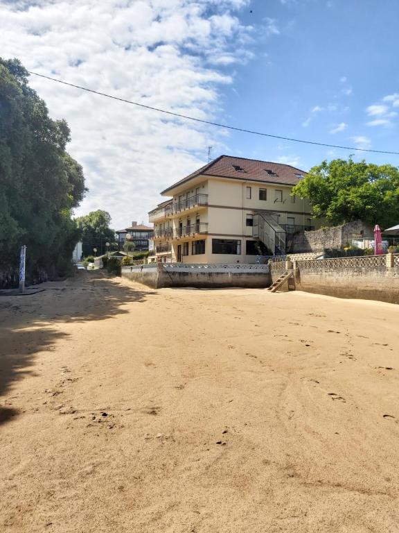 Budova, v ktorej sa hotel nachádza