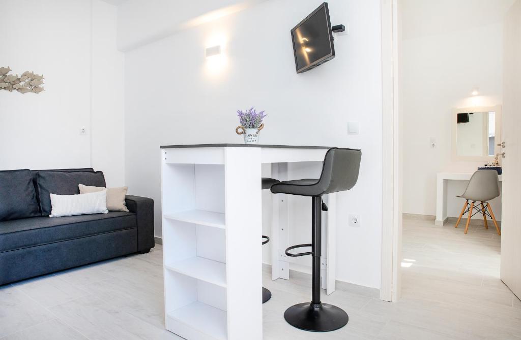 TV a/nebo společenská místnost v ubytování Grozos Rooms