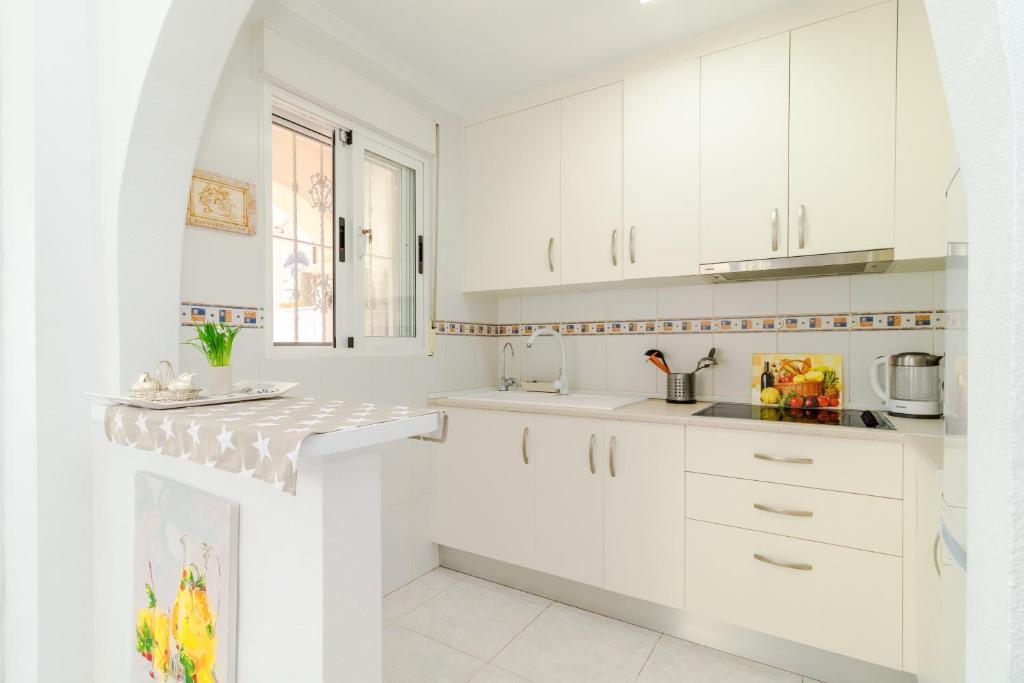 Booking.com: Casa o chalet Daniya , Torrevieja, España - 9 ...
