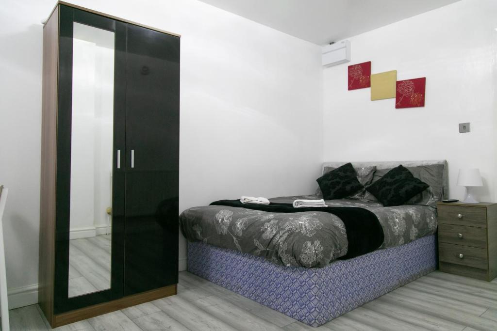 Cheetham Hills Apartments - 