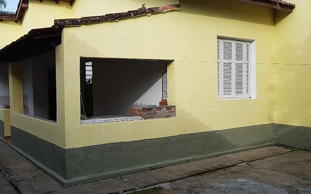  Casa confortável no Centro de Caraguatatuba