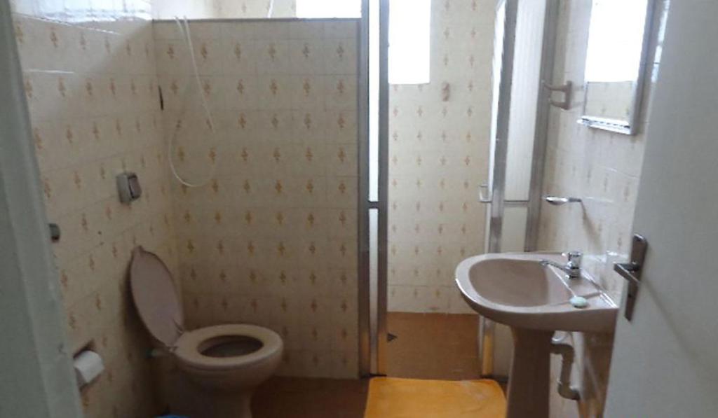  Casa confortável no Centro de Caraguatatuba