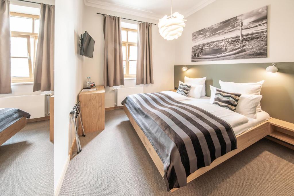 Hotel Am Markt - Resim 40