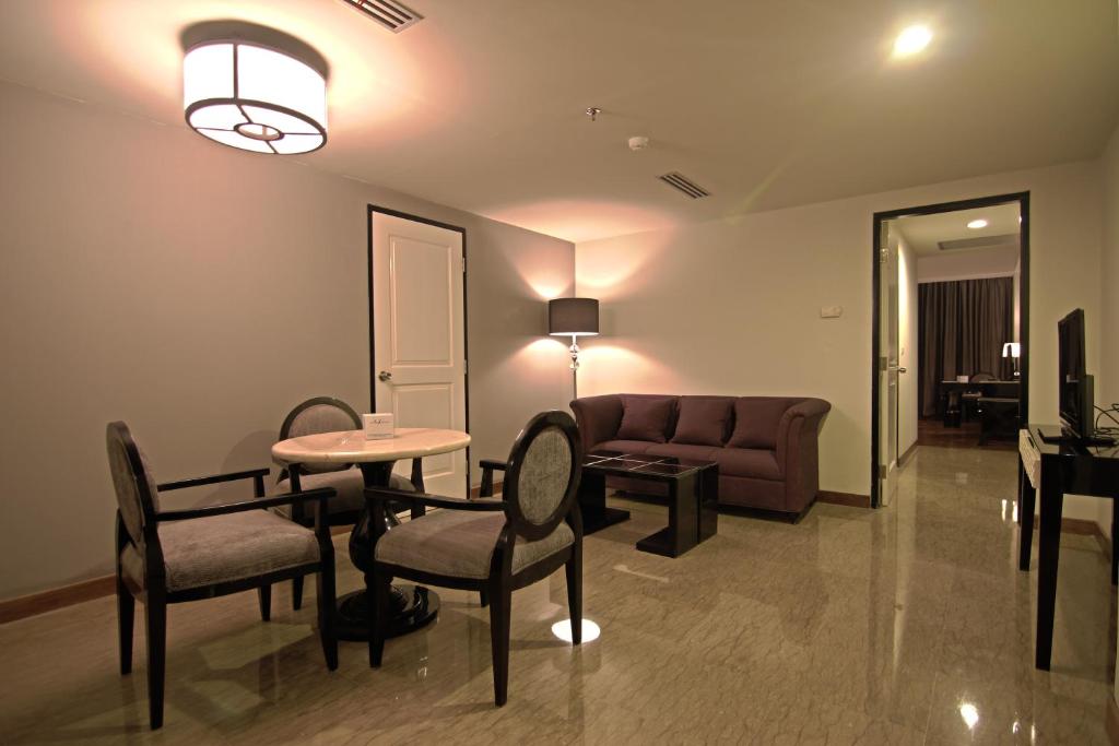 Posezení v ubytování Hotel Diradja