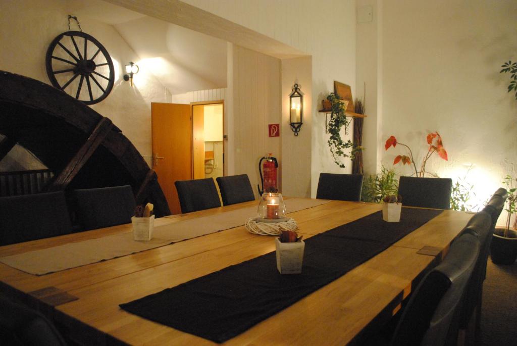 Posezení v ubytování Flambacher Mühle