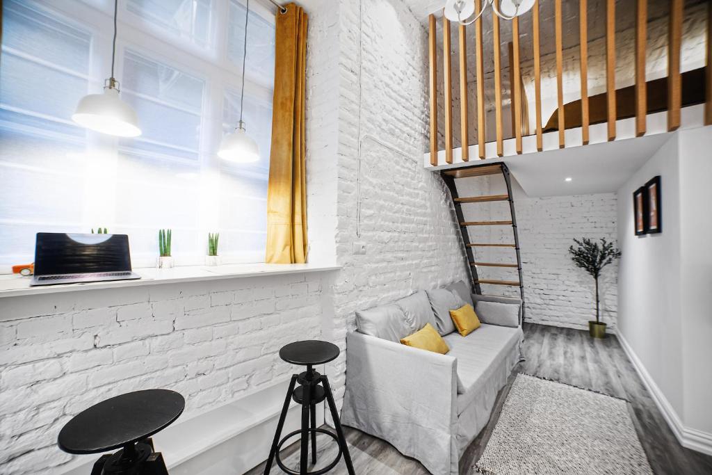 KK 39 Old Town Free Parking - 17