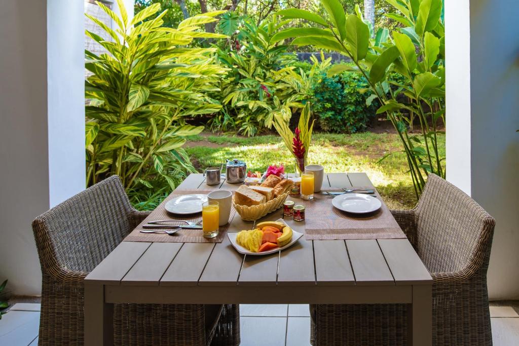 Mon Choisy Beach R. - 8