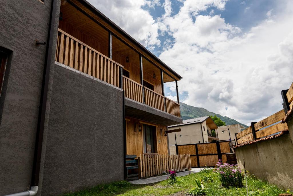 Budova, kde se hostel nachází