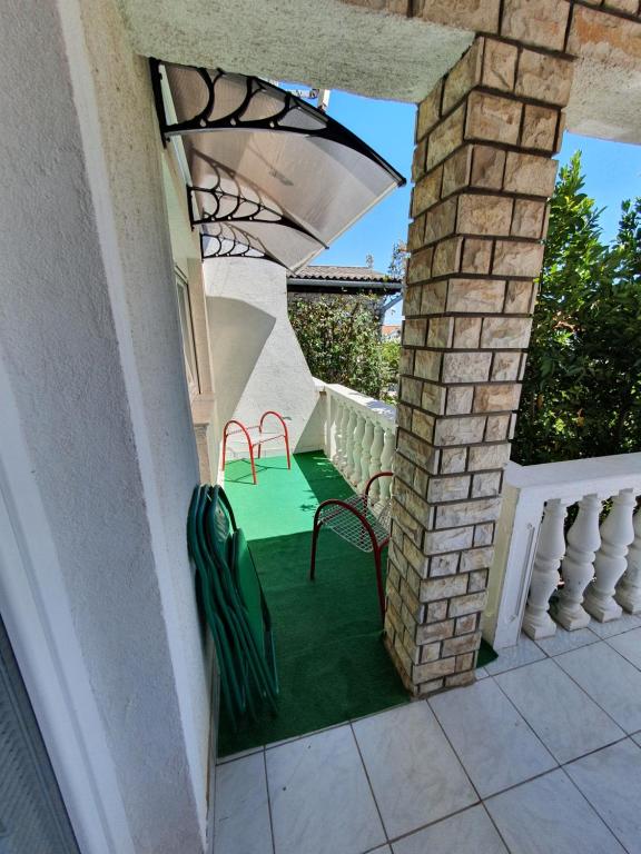 Balkon lub taras w obiekcie Apartman Lu