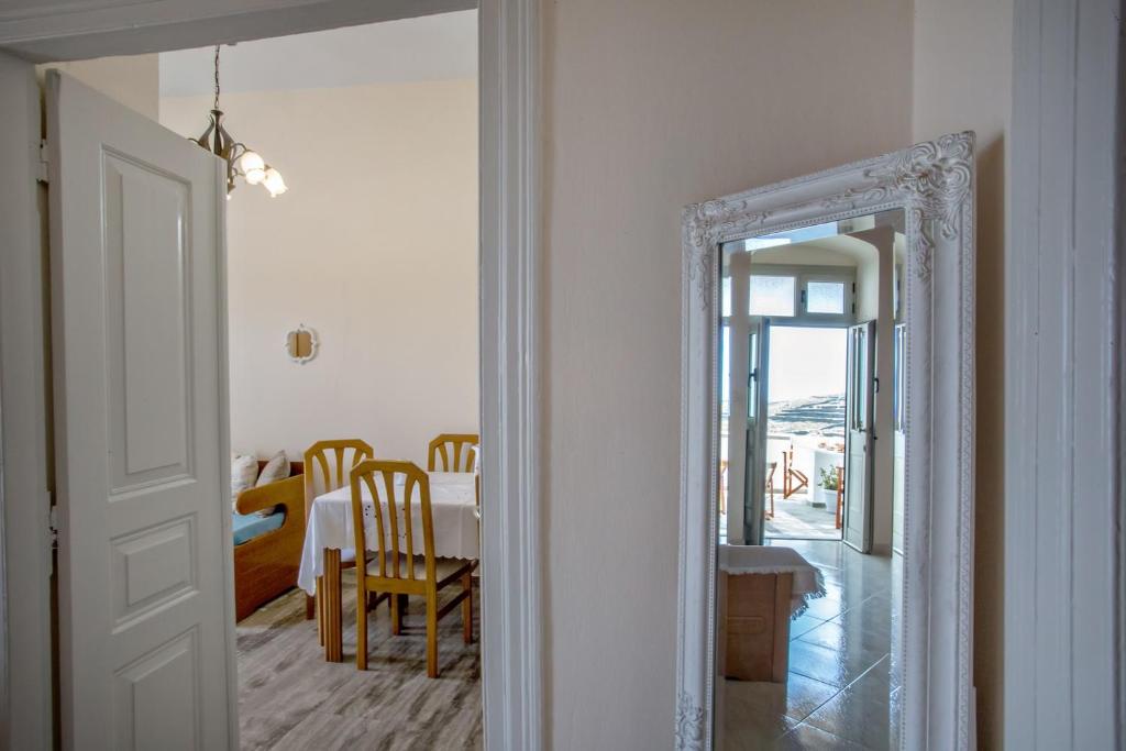 Postel nebo postele na pokoji v ubytování Xατζηράδος