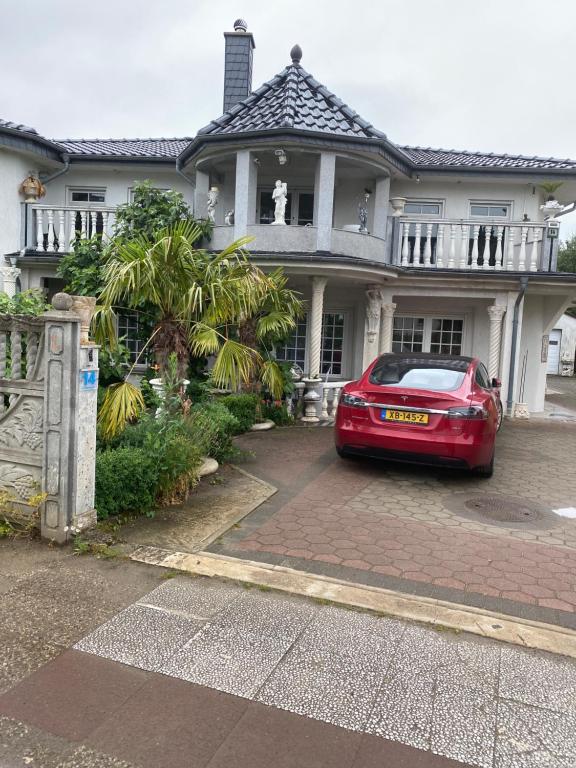 Budova, kde se vila nachází