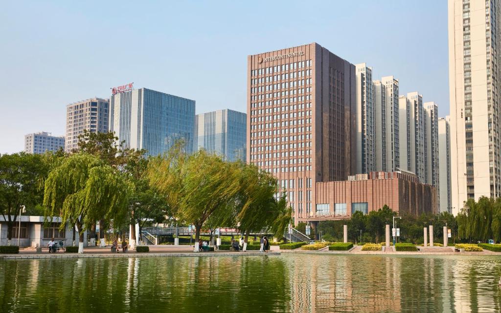 Foto dalla galleria di InterContinental Tangshan, an IHG Hotel a Tangshan