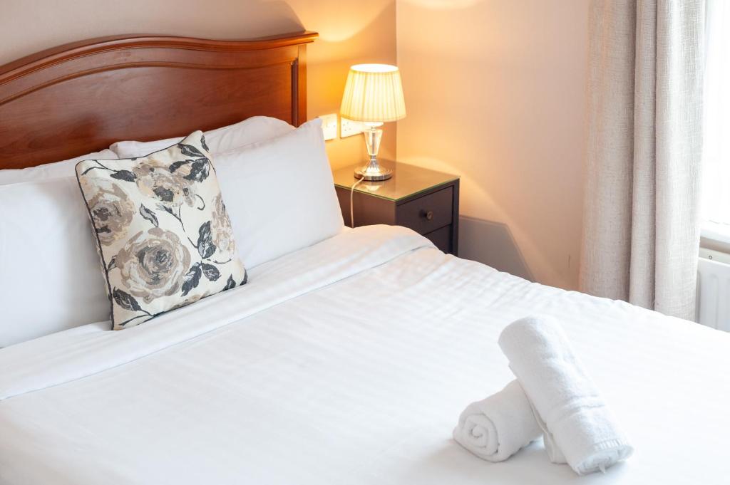 Thirteen On The Green - Eyre Square - Resim 35