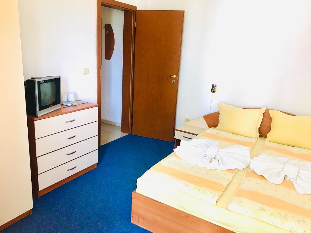 Family Hotel Friends - Appartamento Con Balcone