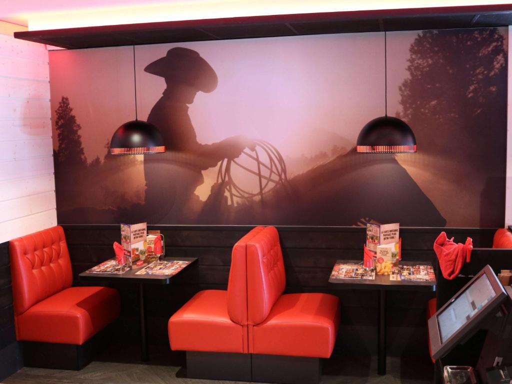 Posezení v ubytování Ibis Styles Crolles Grenoble A41