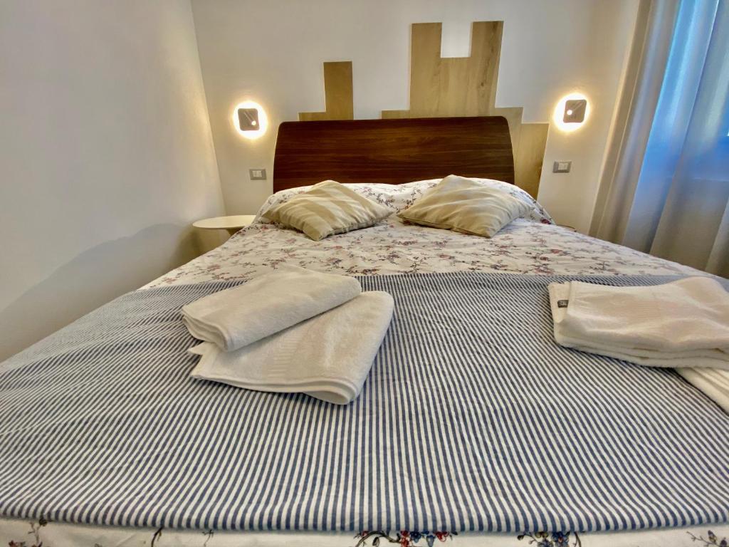 Suite House new apartments wi fi Venice island - Resim 17