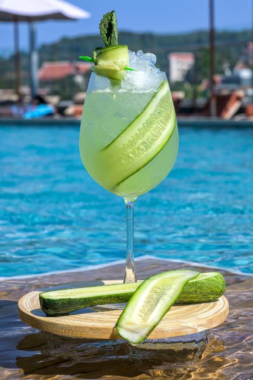 Zenseana Resort & Spa - Patong, Phuket - Resim 40