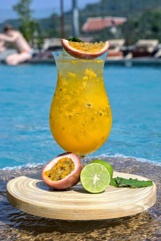 Zenseana Resort & Spa - Patong, Phuket - Resim 41